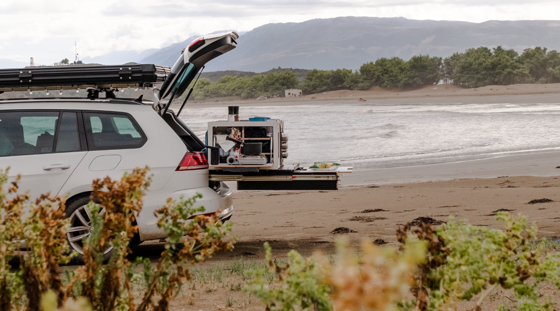 SQUIQ Fragen zum Autocamping mit Dachzelt und Heckküche