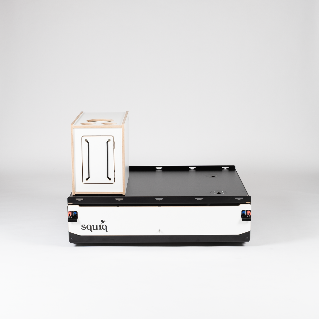SQUIQ campingbox voor SUV met een linker campingbox op het uitschuifsysteem